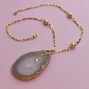Agate slice pendant necklace gold tone, unique chunky chain summer necklace